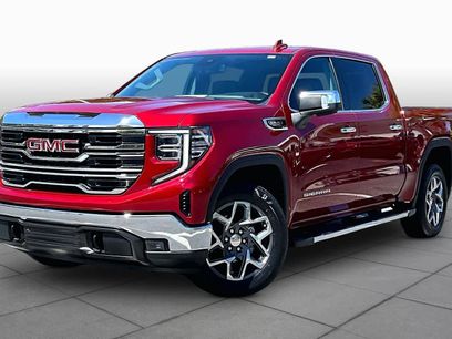 Used 2023 GMC Sierra 1500 SLT w/ SLT Premium Package