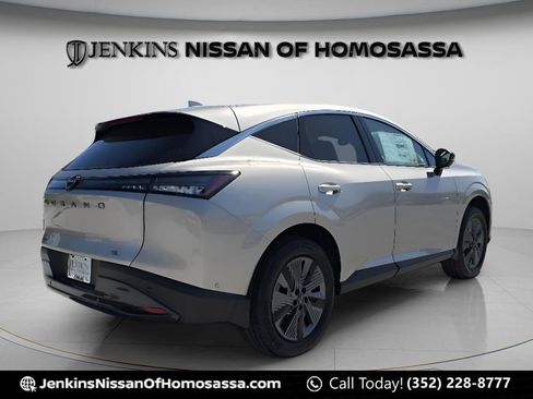 New 2025 Nissan Murano SL image 3