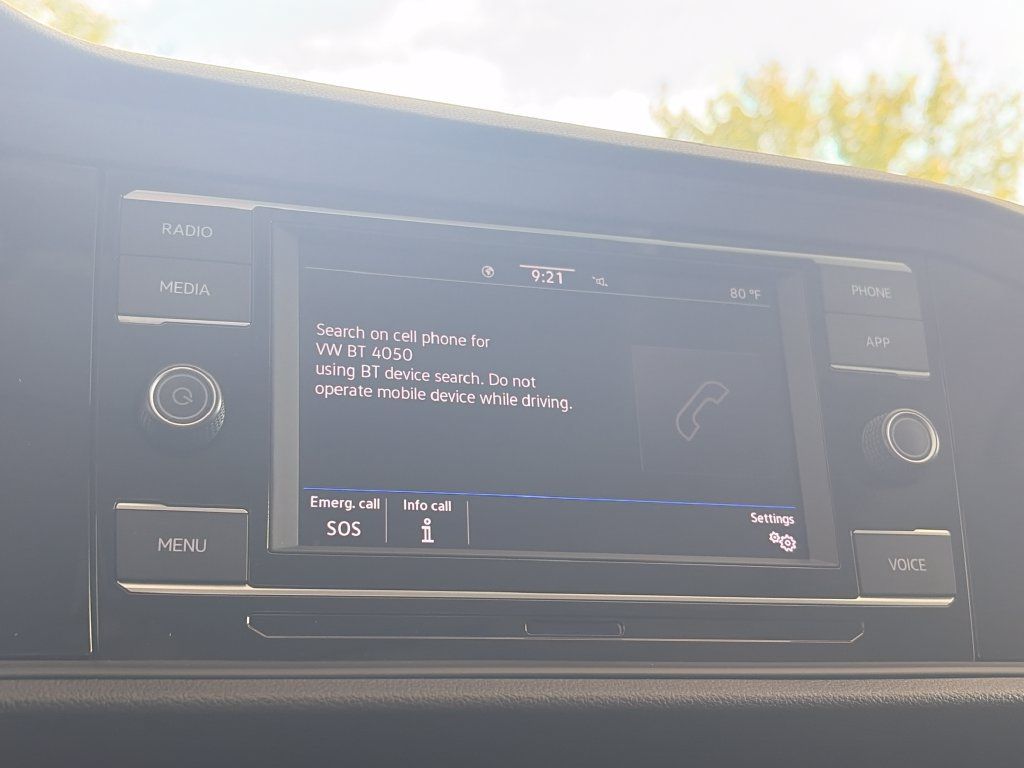Certified 2024 Volkswagen Jetta SE FWD image 20
