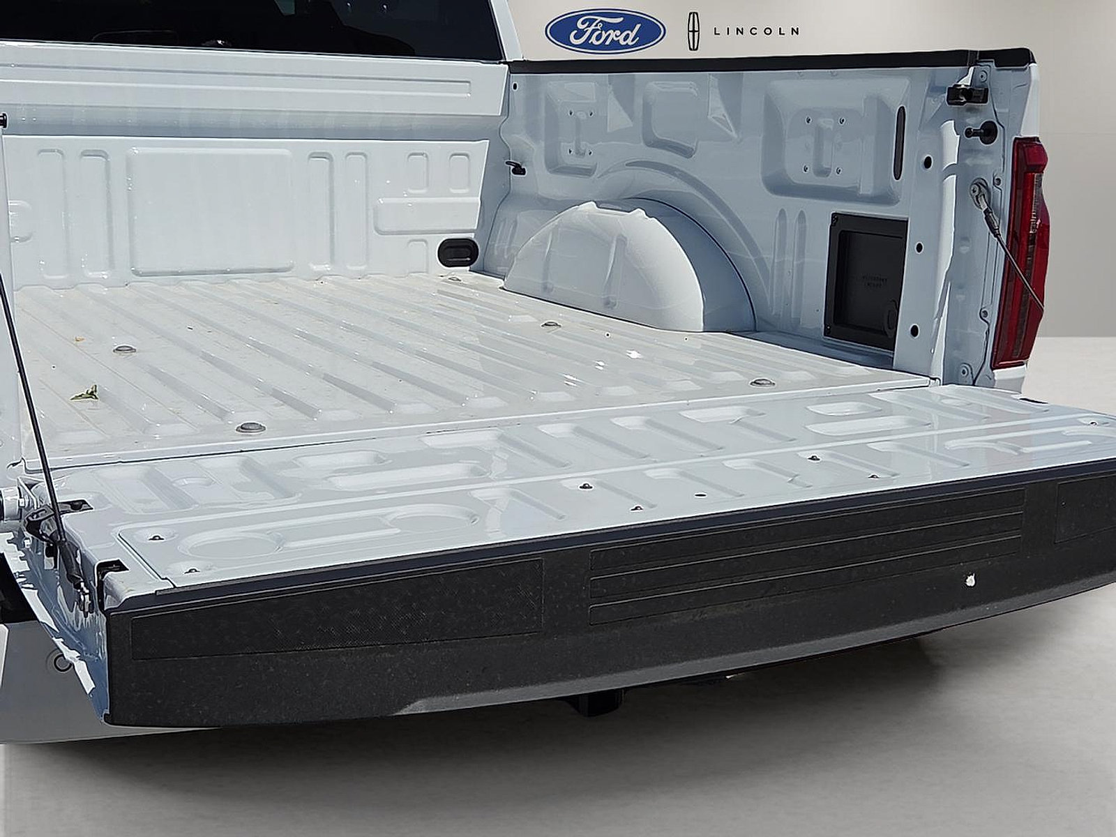 New 2026 Ford F150 STX w/ Equipment Group 200A AWD/4WD image 9