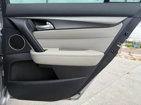 Used 2012 Acura TL SH-AWD image 25