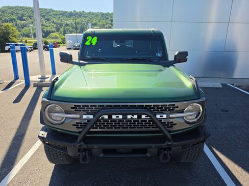 Used 2024 Ford Bronco Badlands AWD/4WD image 9