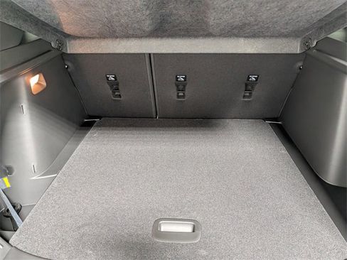 New 2026 Chevrolet Trax RS w/ Driver Confidence Package image 15