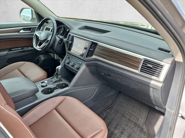 Used 2021 Volkswagen Atlas SE w/ Towing Package AWD/4WD image 19