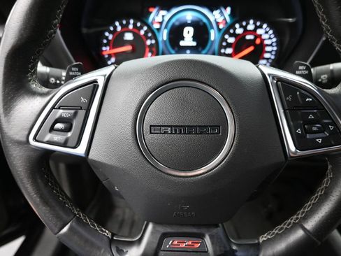 Used 2018 Chevrolet Camaro SS image 14