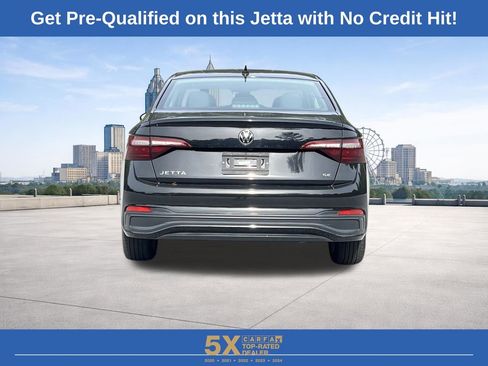 Used 2024 Volkswagen Jetta SE image 22