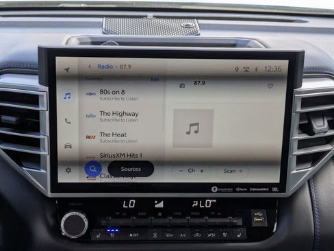 Used 2023 Toyota Tundra Platinum image 19