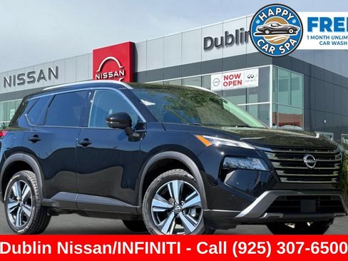 Used 2024 Nissan Rogue SL AWD/4WD image 1