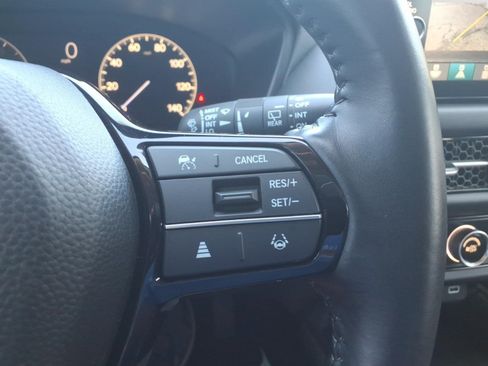 Used 2024 Honda HR-V EX-L image 23