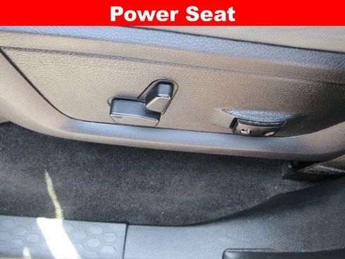 Used 2017 RAM 1500 Big Horn AWD/4WD image 26