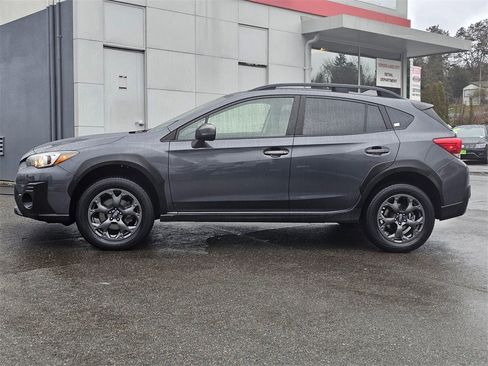 Used 2021 Subaru Crosstrek 2.5i Sport w/ Moonroof Package image 8