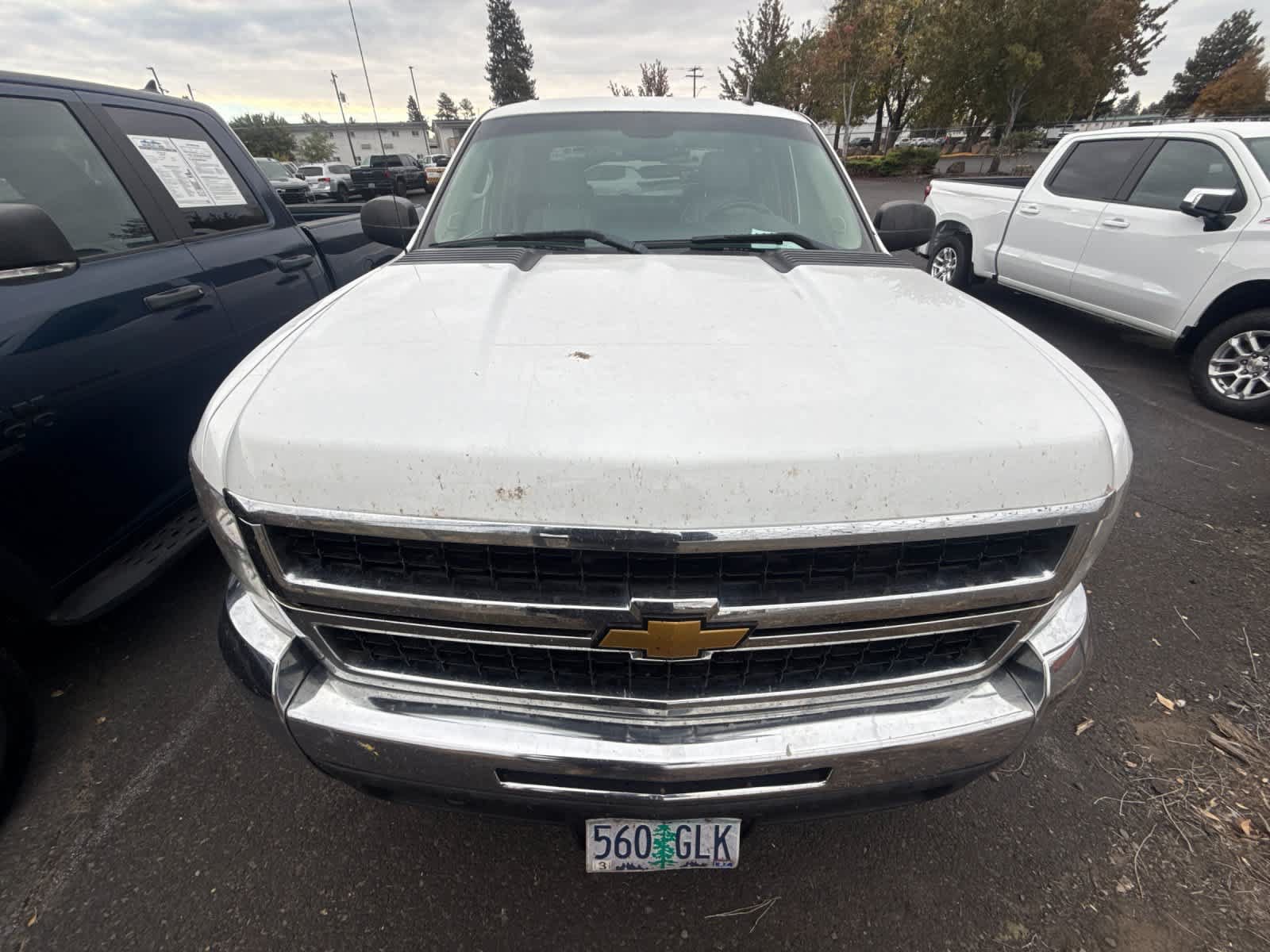 Used 2007 Chevrolet Silverado 2500 LT w/ Suspension Package, Off-Road AWD/4WD image 2