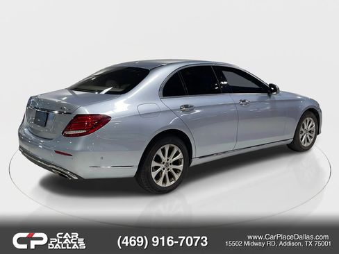 Used 2017 Mercedes-Benz E 300 4MATIC w/ Premium 1 Package image 10