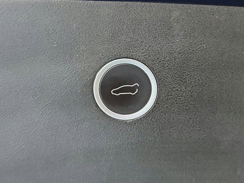 Used 2017 Tesla Model X 100D image 29