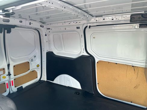 Used 2018 Ford Transit Connect XL FWD image 6