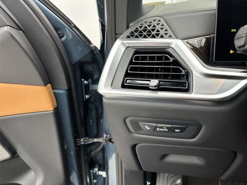 New 2026 BMW X5 xDrive40i image 31