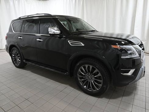 Used 2024 Nissan Armada Platinum AWD/4WD image 16