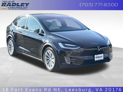 Used 2016 Tesla Model X 75D image 8