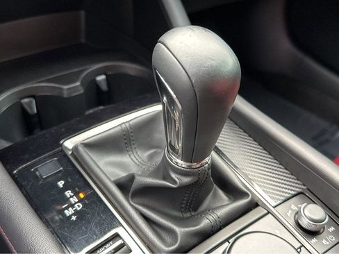 Used 2023 MAZDA MAZDA3 s image 29