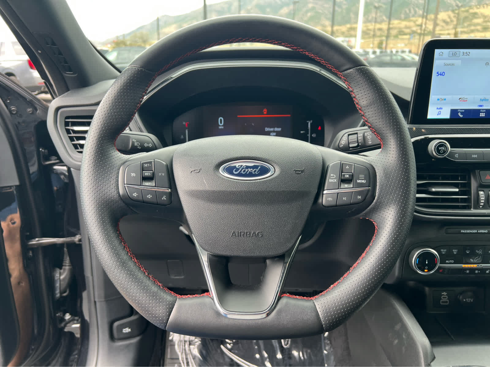 Used 2025 Ford Escape ST-Line Select AWD/4WD image 34