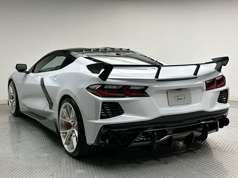 Used 2020 Chevrolet Corvette Stingray Premium Cpe w/ 3LT Preferred Equipment Group RWD image 11