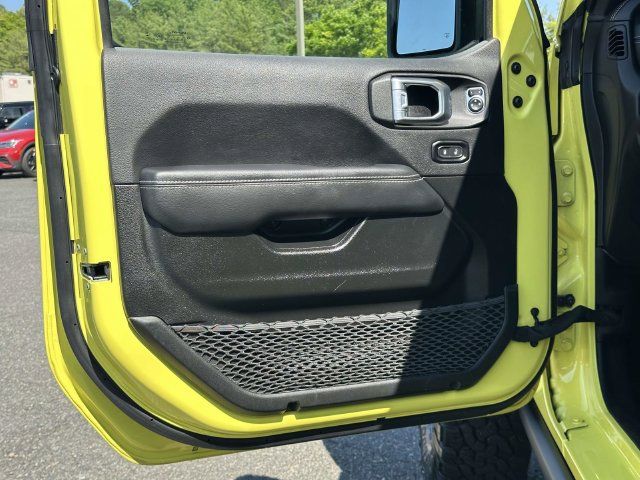 Used 2023 Jeep Wrangler Unlimited Rubicon 4xe w/ Steel Bumper Group AWD/4WD image 15