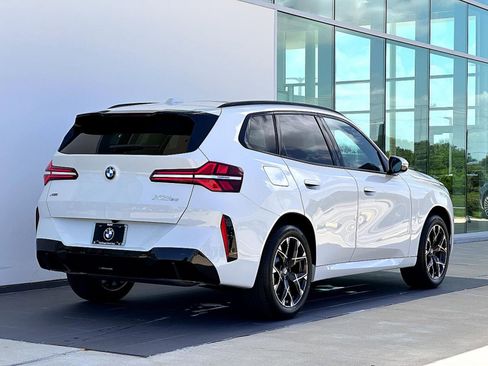 New 2025 BMW X3 xDrive30i w/ Premium Package image 4