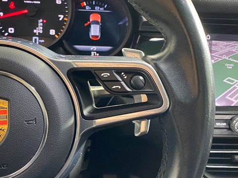 Used 2020 Porsche Macan image 28