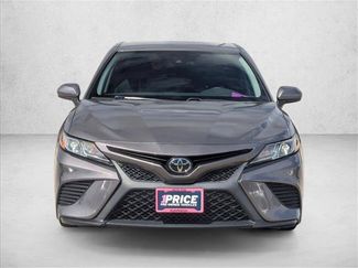 Used 2020 Toyota Camry SE w/ Carpet Mat Package FWD video 2