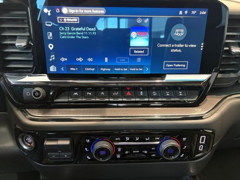 Used 2025 Chevrolet Silverado 1500 ZR2 AWD/4WD image 24