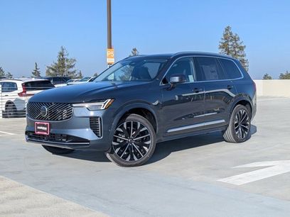 New 2026 Volvo XC90 B5 Plus