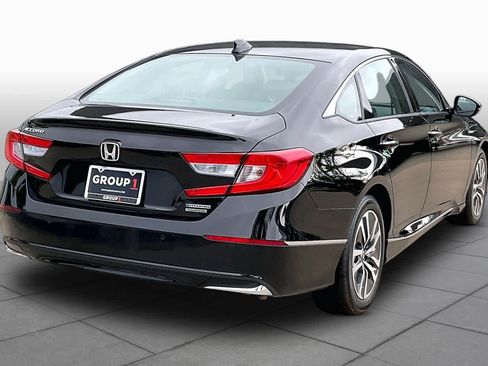 Used 2020 Honda Accord Touring image 13