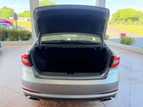 Used 2015 Hyundai Sonata Limited w/ Option Group 06 FWD image 23