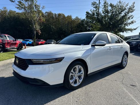 New 2025 Honda Accord LX image 2