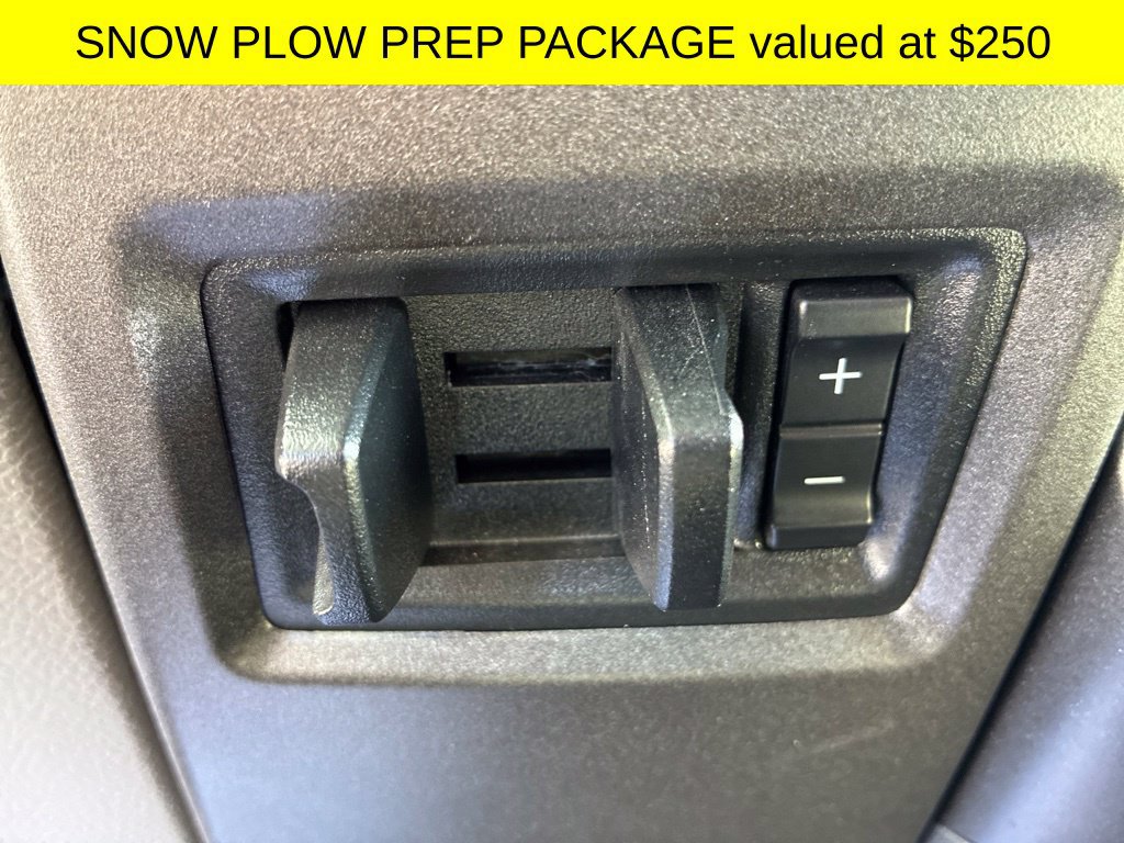 Used 2022 Ford F250 XL w/ STX Appearance Package AWD/4WD image 13