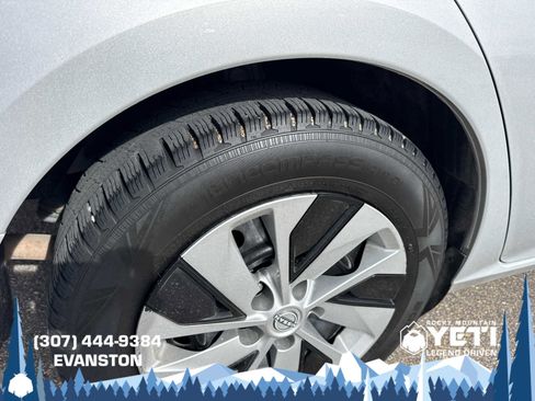 Used 2024 Nissan Altima 2.5 S image 10