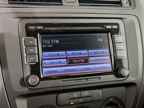 Used 2015 Volkswagen Jetta S FWD image 21