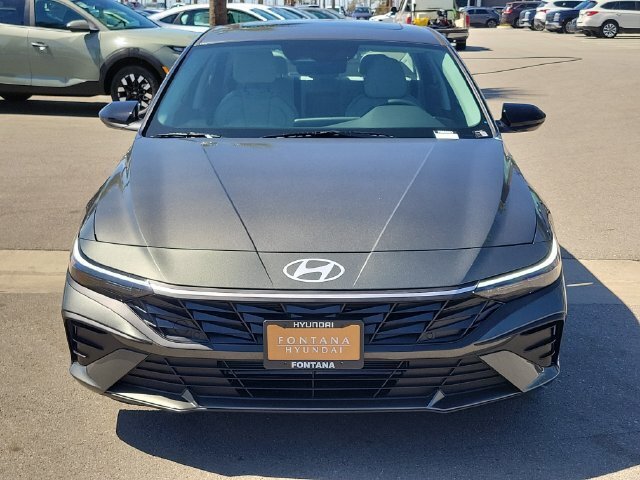 New 2026 Hyundai Elantra SEL Sport FWD image 31