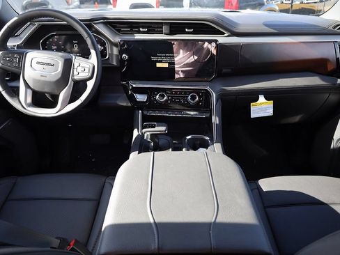 Used 2026 GMC Sierra 1500 Denali w/ Technology Package AWD/4WD image 18