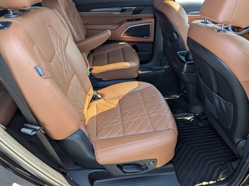 Used 2024 Kia Telluride EX X-Line AWD/4WD image 34