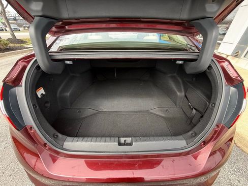 Certified 2021 Honda Clarity Plug-In Hybrid image 34