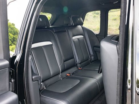 Certified 2021 Rolls-Royce Cullinan AWD/4WD image 66