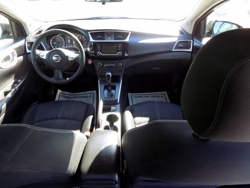 Used 2016 Nissan Sentra SV image 13