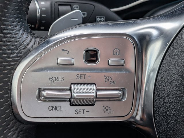 Used 2022 Mercedes-Benz GLC 300 image 28