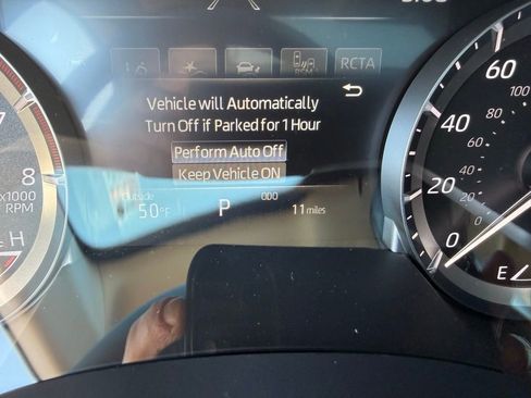 Used 2026 Toyota Highlander XLE image 13