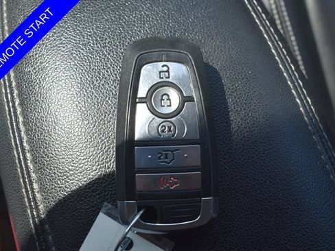Used 2023 Ford Escape Platinum AWD/4WD image 8
