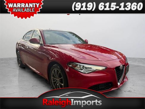 Used 2019 Alfa Romeo Giulia AWD image 1