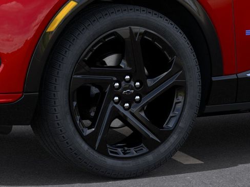 New 2026 Chevrolet Equinox EV RS FWD image 35