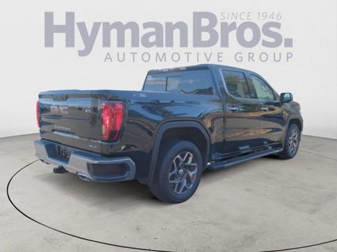 Used 2023 GMC Sierra 1500 SLT w/ SLT Premium Plus Package AWD/4WD image 4