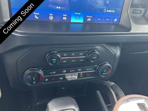 Used 2022 Ford Bronco Outer Banks w/ Sasquatch Package AWD/4WD image 21